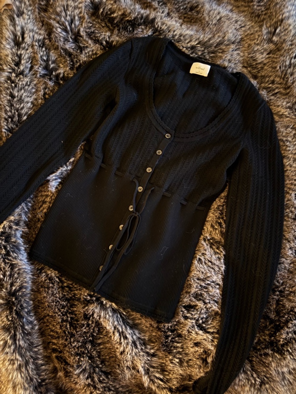 Aritzia Soloist Black Ribbed Button-Front Women's Sweater